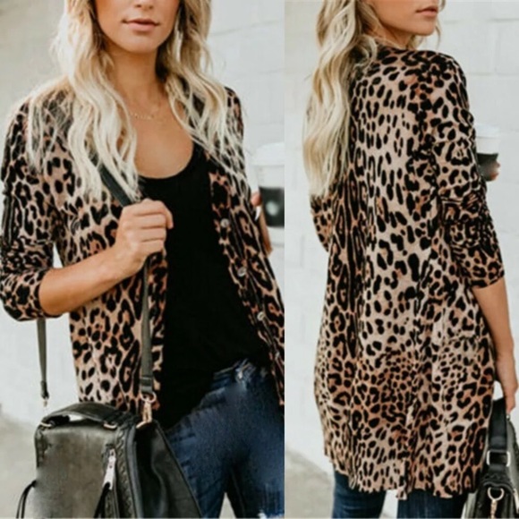 🔥1 large left! 🎉HP x 3🎉Leopard Print Cardigan - Picture 3 of 8